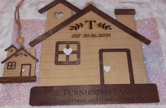 Personalized Wooden House Ornament & Door Hanger - Custom Family Keepsake